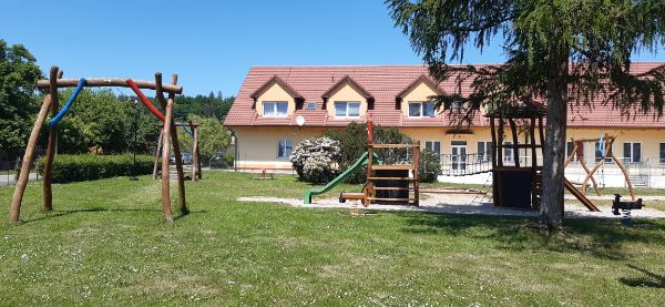 Obec Podol&iacute; I